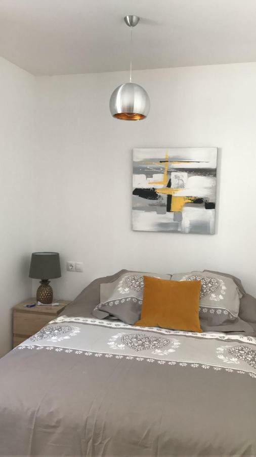 Apartamento En Бенаске Экстерьер фото